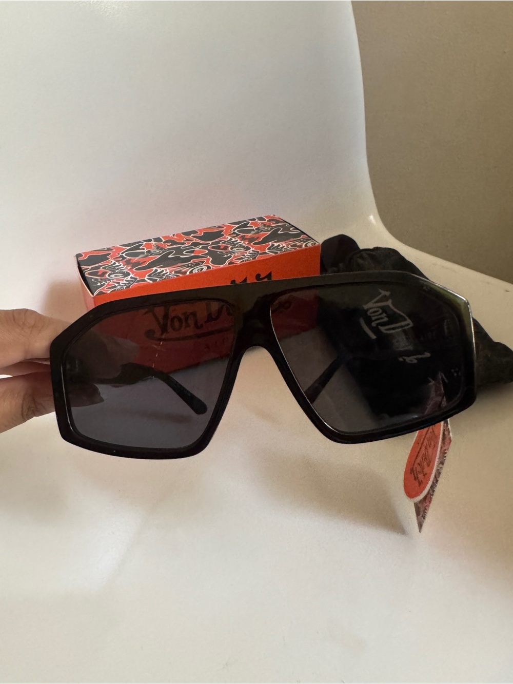 Von Dutch Disgraced Black Oversized Square Sunglasses